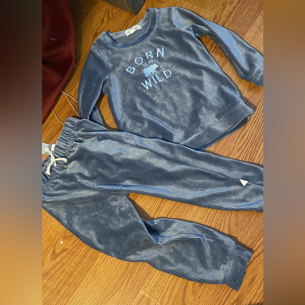 pjs